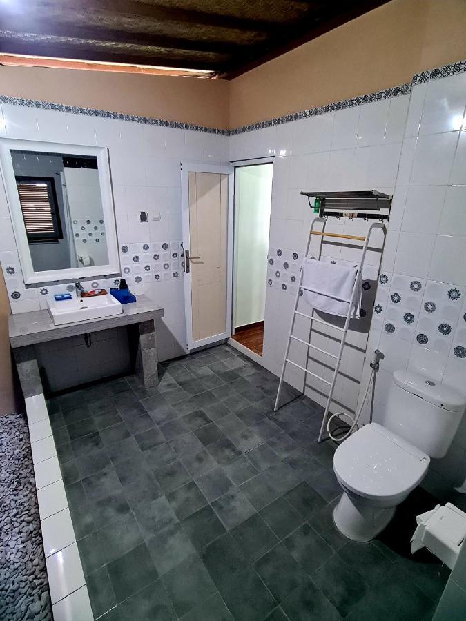 Beach House Penida Ped Екстер'єр фото