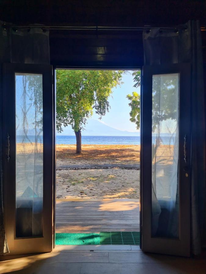 Beach House Penida Ped Екстер'єр фото